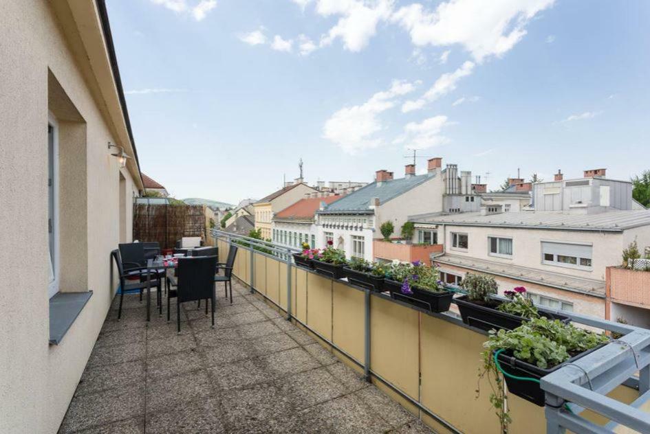 Apartment Visit Vienna Roof Terrace Morning Sun 외부 사진